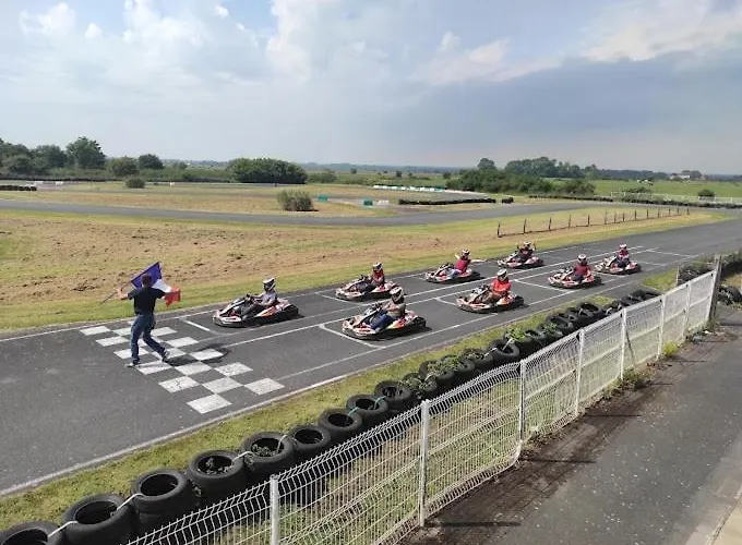 Le Petit De Chalé *